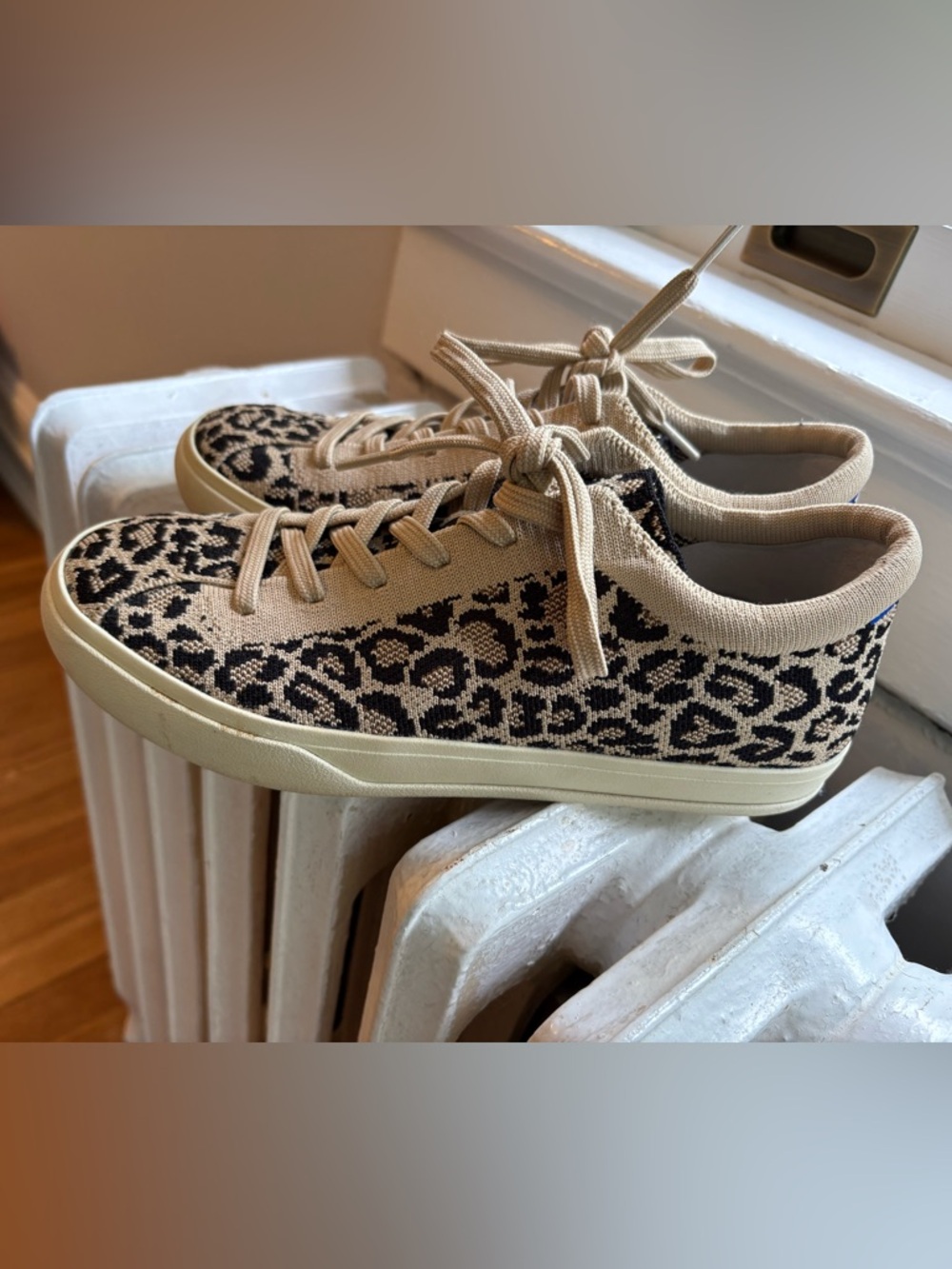 Rothy's Desert Cat Lace Ups. Size 8